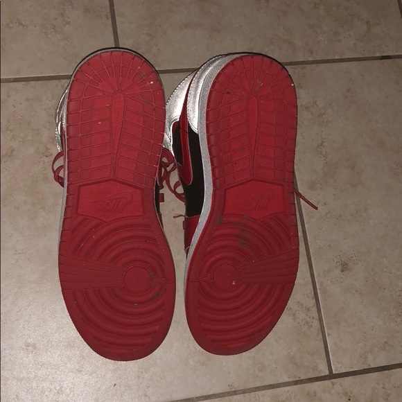 Air Jordan 1 - Picture 8 of 8